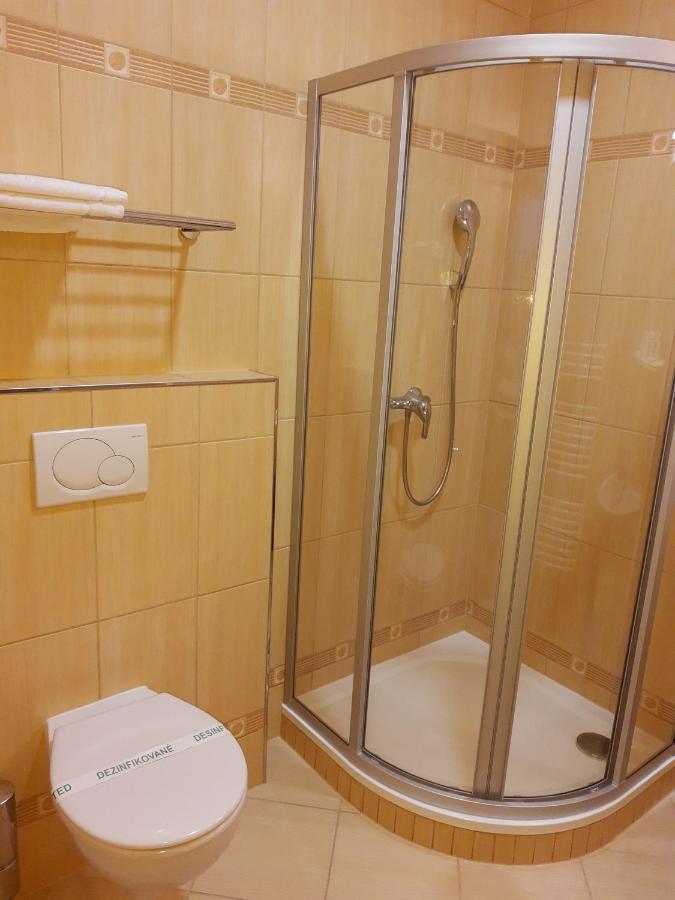 Hotel Air Holíč Eksteriør billede